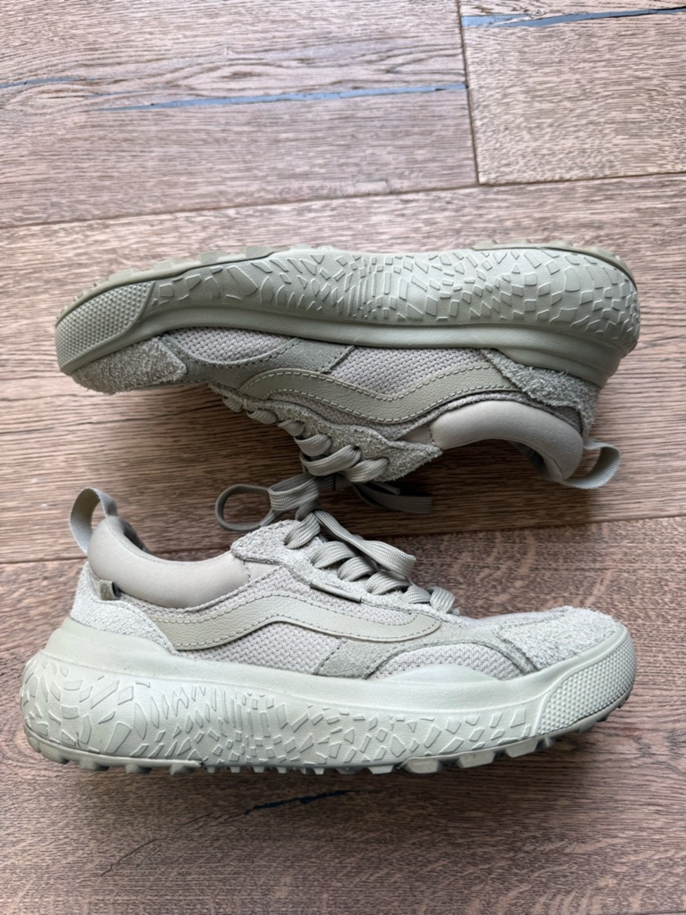 Vans Ultra Range Neo VR3 in Sage